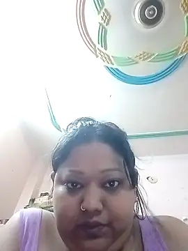 Samaira Juicy143 online show from April 23, 5:04 pm