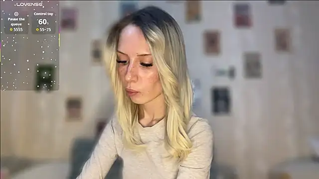 DellaCampbell online show from February 12, 11:01 am