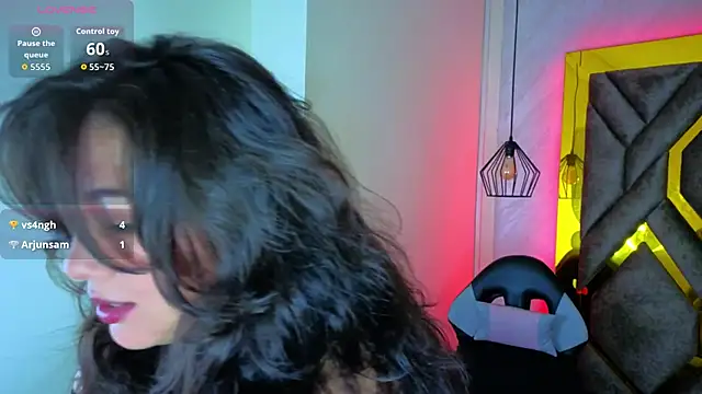 Luvienne online show from March 22, 7:31 pm