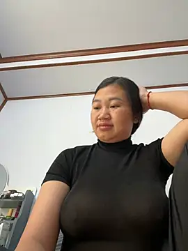 Puka2001 online show from February 3, 4:43 am