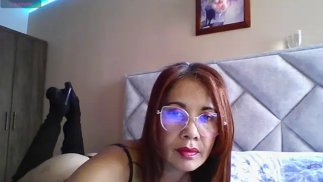 camila star10 online show from April 6, 1:56 pm