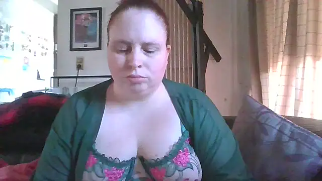 Sarahtjeuh  online show from March 19, 8:51 am