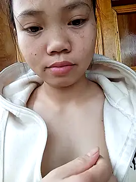 derylove  online show from February 24, 7:40 am