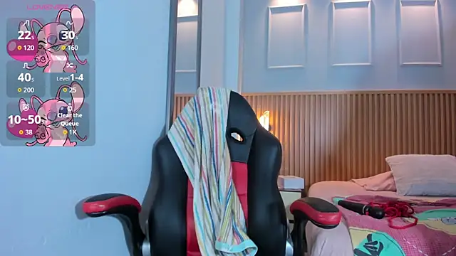 BONNIE CH1 online show from April 8, 12:40 pm