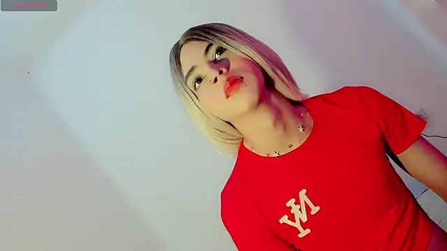 zoe rous2 online show from February 2, 2:05 pm