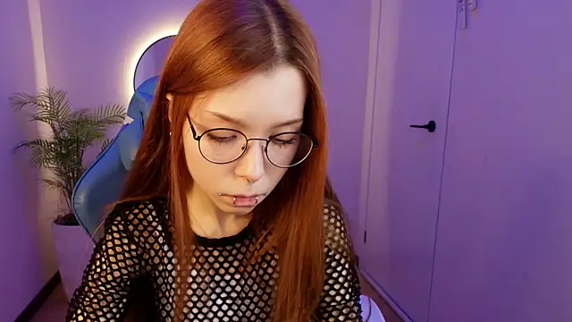 PinkAn8el online show from February 11, 3:30 am