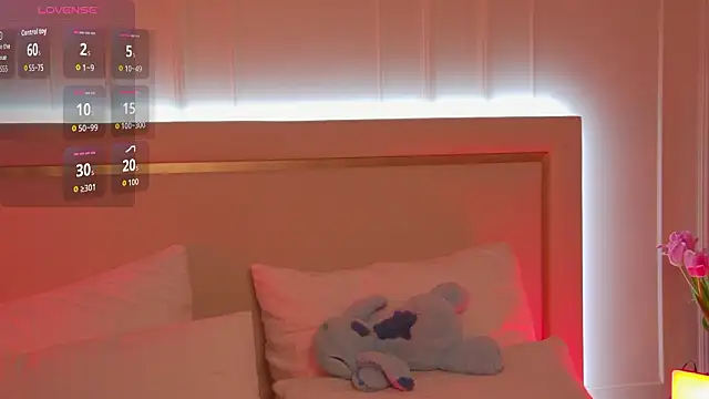 MollyHilton online show from March 10, 6:12 pm