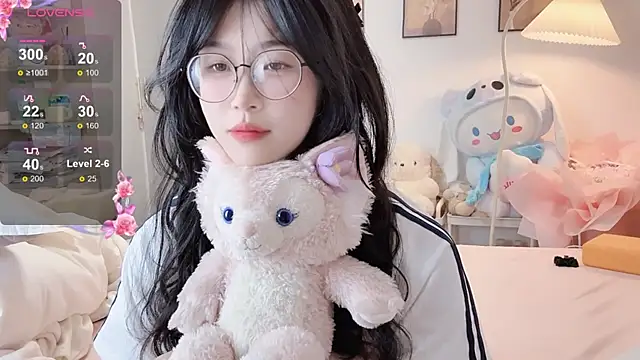 Luminous4173 online show from February 26, 1:10 pm