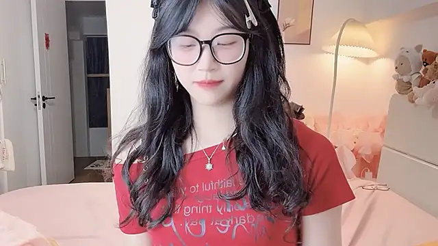 Luminous4173 online show from May 31, 1:28 pm