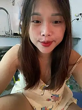 Emxinhka1 online show from August 9, 8:40 am