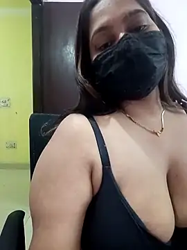 Aliya Hott online show from March 29, 5:50 am