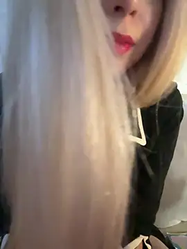 NikkiMis online show from February 19, 9:31 am