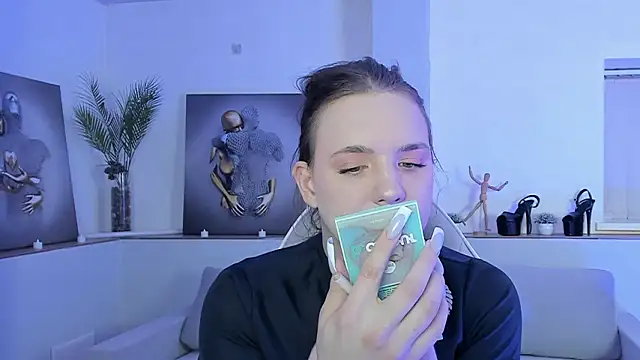 Madison dolly online show from February 7, 2:04 am