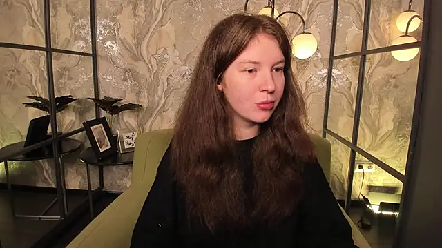 Luna Tide online show from March 7, 2:57 pm