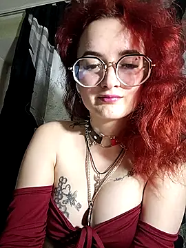 Persefoha online show from April 18, 7:58 pm