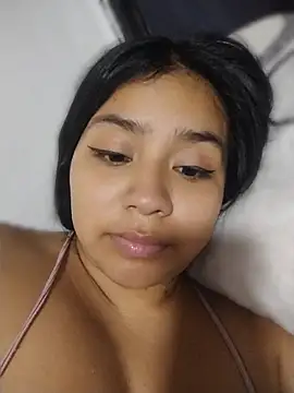 Noa Baker online show from June 2, 12:55 am