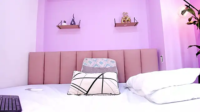 sam doll  online show from March 26, 7:37 pm