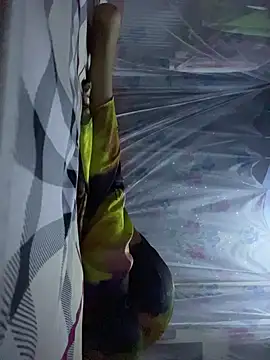 BabyElly22 online show from April 21, 4:58 pm