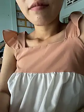 BabyElly22 online show from February 14, 8:05 am