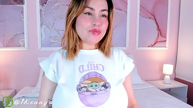 Kennya Rodriguez online show from November 18, 3:29 am