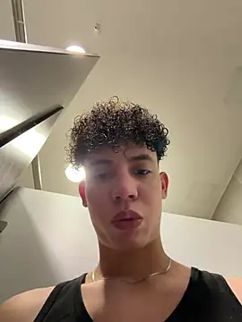 yoursexyjose online show from July 18, 7:05 pm