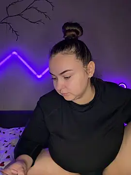 AlyaX X online show from February 16, 3:45 pm