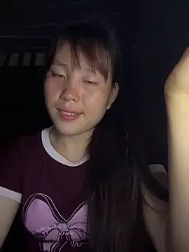 kekely online show from June 20, 3:04 pm