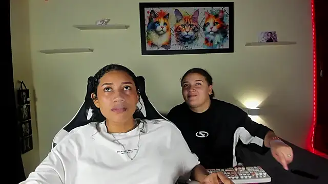 meredit cris23 online show from March 4, 5:14 am