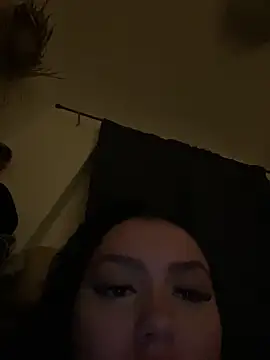 nikkiuk online show from February 16, 4:34 am