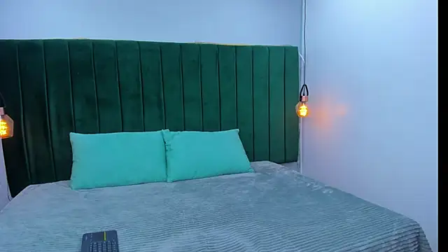 Amber-Horney online show from March 16, 2:10 pm