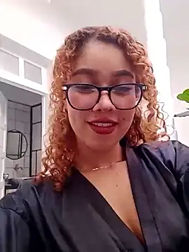 Sienna brunette online show from April 1, 1:41 pm