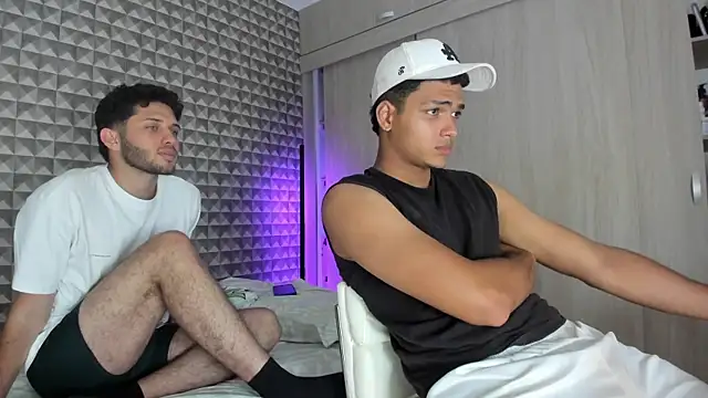 Keinner BigDick online show from April 21, 10:39 pm