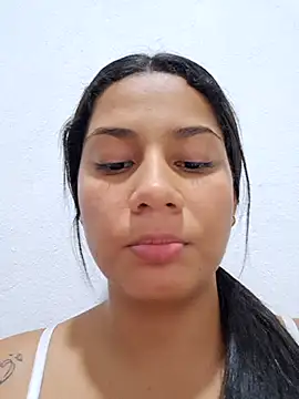 Cris18sexy online show from February 22, 9:59 pm