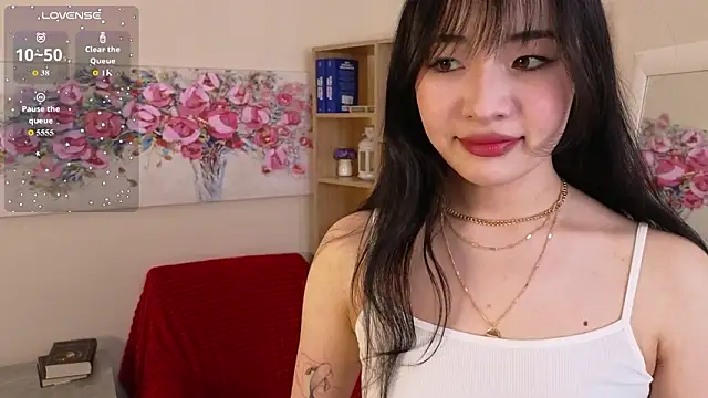 Noiry Vuvez online show from March 20, 8:25 pm