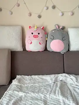 sexybatwomen33 online show from March 24, 9:47 am