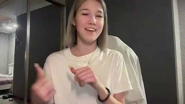 lilXdomiii online show from February 15, 8:52 pm