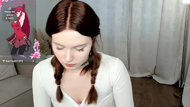 Julia Anis online show from February 27, 1:16 am