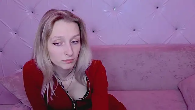 Akiro Kim7 online show from March 2, 7:15 am