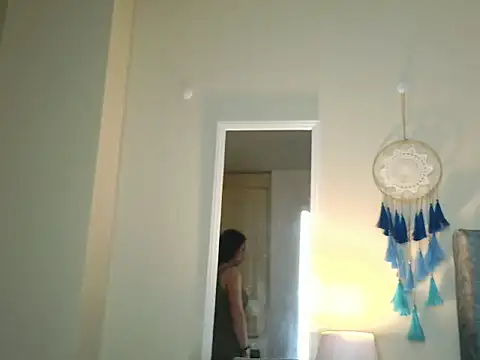 NatalyGuzman26 online show from April 16, 11:21 am