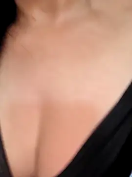 priya  sexxyy online show from April 11, 8:40 am