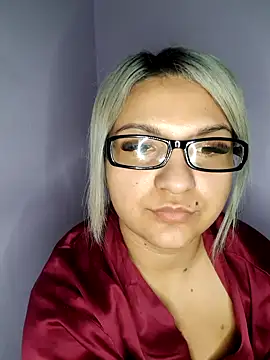 LollaHeart online show from February 9, 10:12 pm