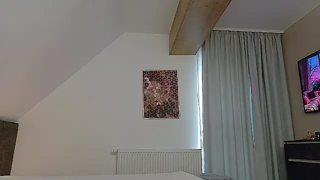 BerryeBoo online show from February 7, 11:03 am