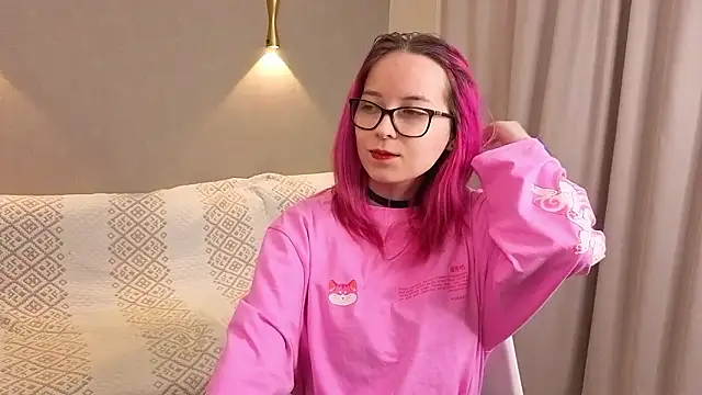 InaAlejandro online show from February 4, 7:06 pm