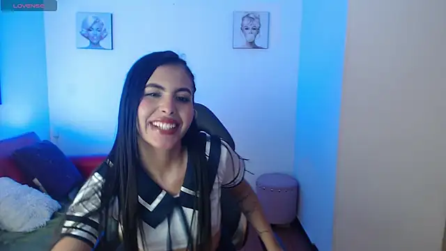 Perla lovely  online show from February 12, 9:16 pm