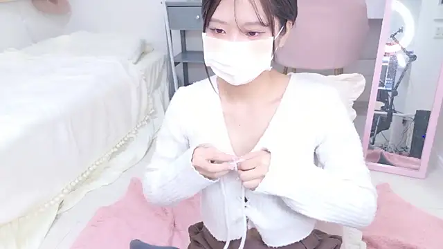  MIYUnya online show from February 5, 1:25 pm