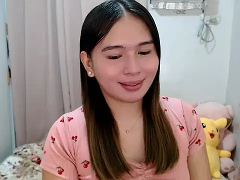 lovely Janeee online show from April 10, 11:00 pm