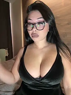 LadyDaaamn online show from February 4, 12:52 pm