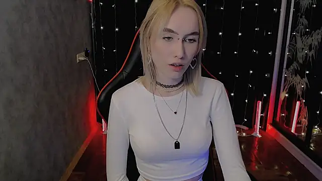 crybambi online show from February 5, 6:55 pm