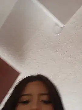 SoftDoll- online show from April 9, 9:31 pm