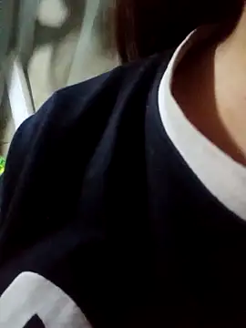 Jyllyy online show from February 10, 1:47 pm